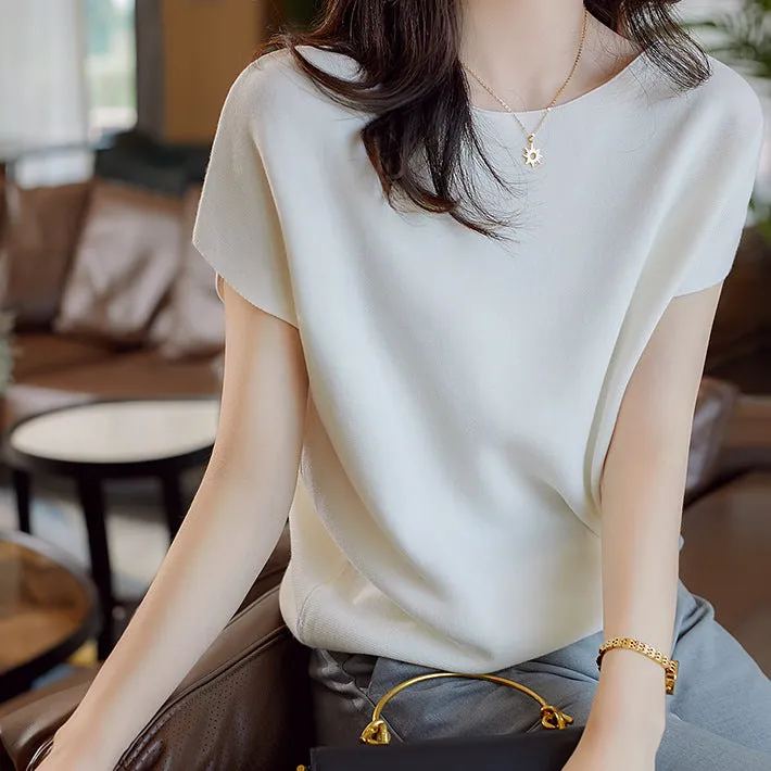 Bat Thin Pullover Top