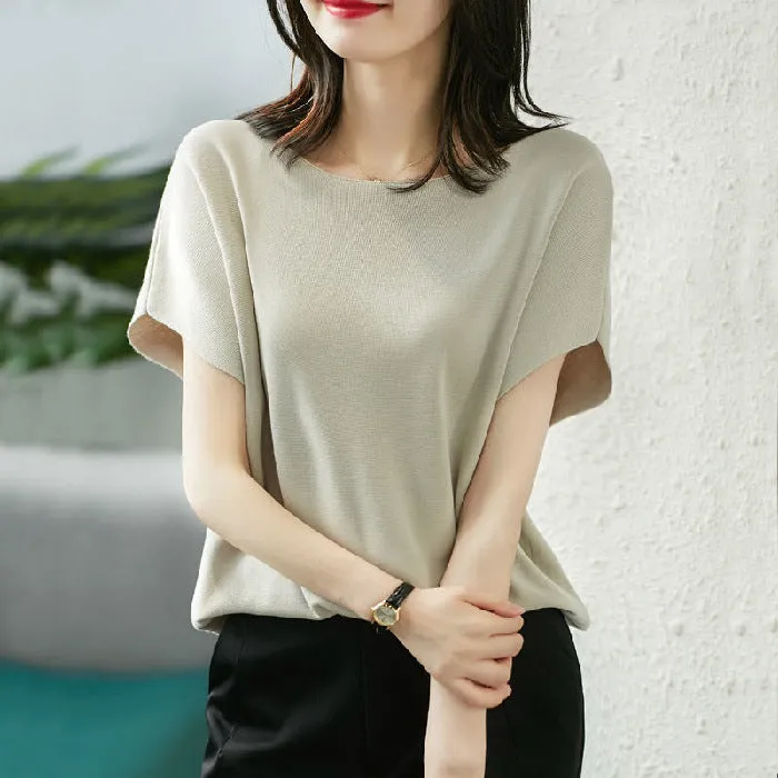 Bat Thin Pullover Top