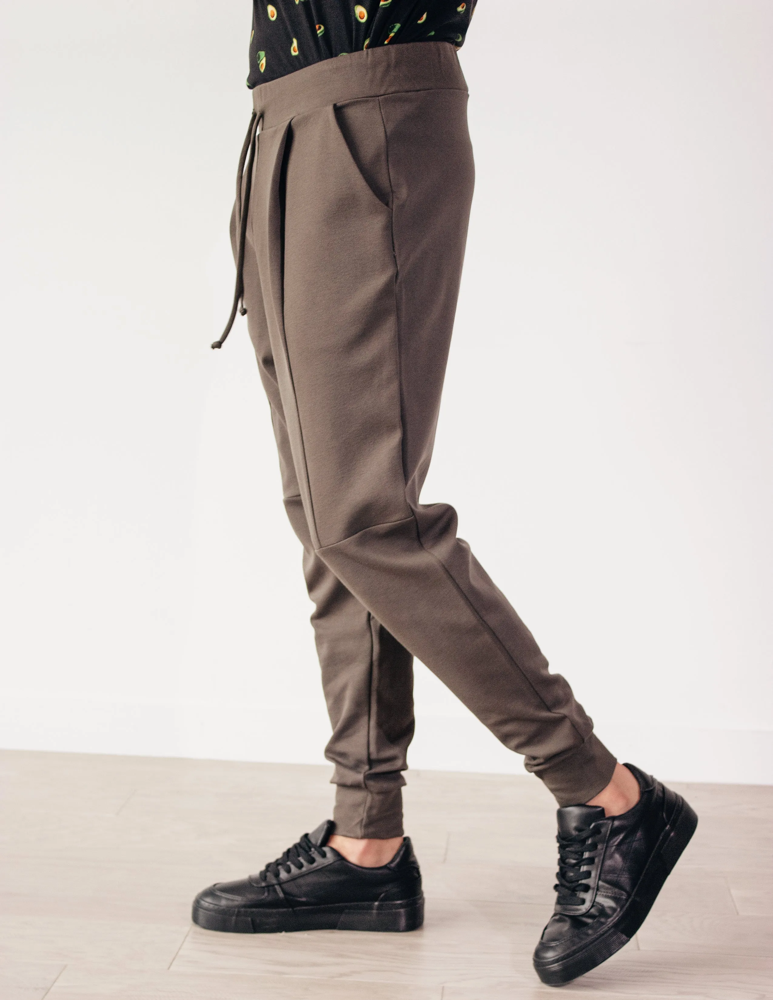 SLICK JOGGERS- OLIVE
